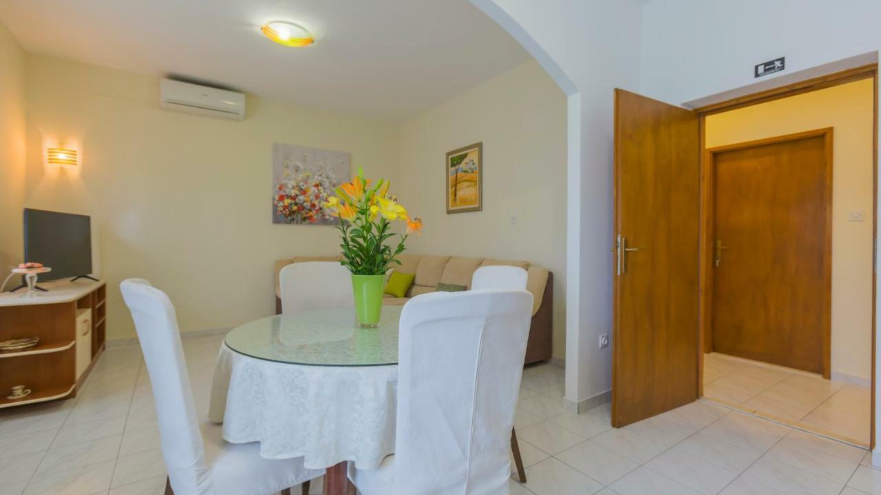Apartment "Andrea" Split Exterior foto