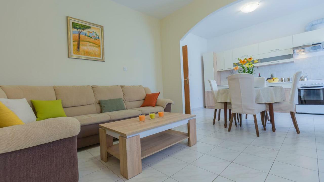 Apartment "Andrea" Split Exterior foto